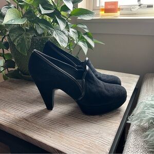 Stuart Weitzman Black Suede High Heel Shoes